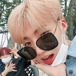 뉴 데뷔초부터 쭉 인기멤이었는데
