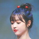 [몰라] 나 듣보 안좋아하는데 유아언니 왤케 이쁨..?