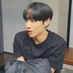 나 요즘에 꿈에 맨날 짝남 나옴