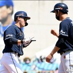 [두산] 양석환 가위바위보 오늘도 짐ㅋㅋㅋ.<b>gif</b>