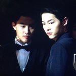 송중기 도경수 둘<b>이</b> <b>대화</b>하는거 좀 보고싶다