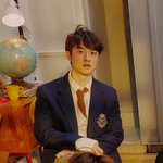 [EXO] 야 <b>경수</b>야 너 혼자 몇년도에 머물러있냐