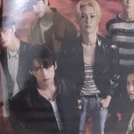 [스키즈] 퍼스트룩 이제 왔는데