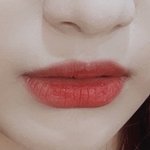 이런 <b>색깔</b> 틴트나 <b>립</b> 알려주라