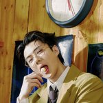 <b>세훈</b>아 입에 넣으면 못먹을줄아냐?