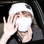 [펜타곤] 모자 때문에 <b>앞머리</b>