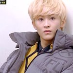 홍깅 <b>마크</b> 첫만남