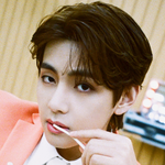 <b>뷔</b> 이거뭔데