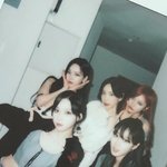 <b>태연</b> 에스파랑 있으니까 일반인같네