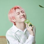 [펜타곤] 으아 <b>왕자</b> 사진 너무 예쁘자너…