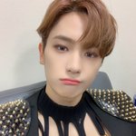 [더보이즈] <b>요즘</b> 이재현 셀카 진짜 잘 찍는거 같음