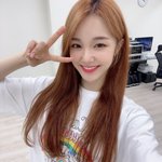 <b>우아</b> 나나 진짜 이쁘더라...ㄷㄷ