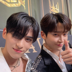 <b>sf9</b> 유태양 로운 투샷