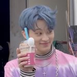 [NCT즌] 태용아 이 <b>셀카</b> 우리도 보여주라...