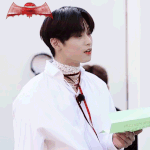 주연 뱀파이어.<b>gif</b>