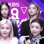 권은비 왜 <b>유아</b>보다 얼굴이 작냐
