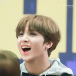 [NCT즌] 이동혁 생일축<b>하행</b>