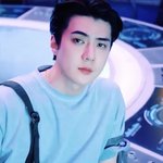 오세훈 어깨 머<b>선일</b>이고