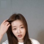 유아 쌍수 <b>입술</b>필러 아니라고 브이앱에서 해명함
