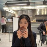 [댓글부탁<b>해</b>] 중2 <b>무슨</b>옷 입어야 예쁠까
