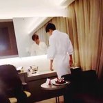 이거 <b>배사</b>로하면 미친 연 소리 듣지?