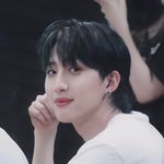 [펜타곤] <b>택이</b> 보고싶어.......