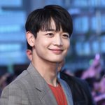 샤이니 <b>임시</b>막내가