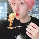 [댓글부탁해] 이런 조카 애매한 <b>기장</b>인 치마는 어떻게 코디해야함
