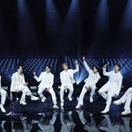 방탄소년단 뭐야..?