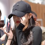장원영 뚫린 <b>모자</b> 뭥밈?