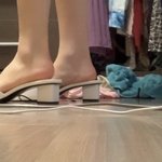 사진) 얘들아 이거 <b>신발</b> 나한테 너무 커보여?