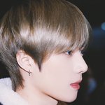 맑은 <b>호수</b> 같은 아이돌 눈동자