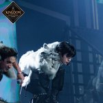 [스키즈] <b>울프</b>찬 옆 댕댕잉