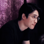 도경수가 <b>사적</b>인 자리에서만 쓰는 안경