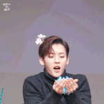 [BTOB] <b>블루문</b> 사진이 떴기에