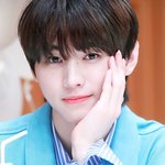 남돌들의 곱고 <b>단아</b>한 비주얼