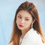 <b>라잇썸</b> 얘 ㅎㅇ ㅅㅈ 롤탈거같음