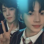 뉴랑 현재 <b>이</b> <b>셀카</b> 너무 귀엽다 ㅋㅋㅋ