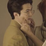 기여운 <b>세후</b>니