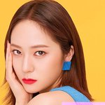 정말 모델 하나는 기깔나게 뽑았다 싶던 브랜드