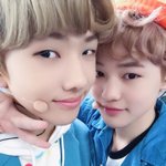[NCT즌] 드림 <b>데뷔초</b> 사진 좀 주라..