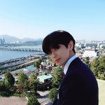 너네 카페에서 혼자