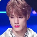 [NCT즌] 제노가 웃어주는 냉<b>미남</b>이라고 하는 거