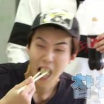 왜 엑소팬들은 <b>세훈</b> 다 귀엽다고만함?