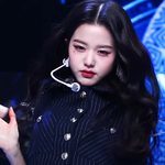 [모두드루와] 장원영 ㄹㅇ <b>이런표정</b> 어케짓는거임..