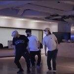 안무영상을 찍어놓고 안주는 극악<b>무도</b>한 행위