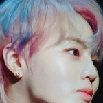 <b>홈마</b>의 자신감이 느껴지는 오늘자 하성운피부..
