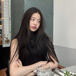 엥 장원영 쌍수 안한거같은데