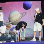 내가 좋아하는 방탄 사진 두개로 <b>설명</b> 끝
