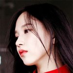 한치의 흐트러짐 없는 <b>여</b><b>돌</b> 미모